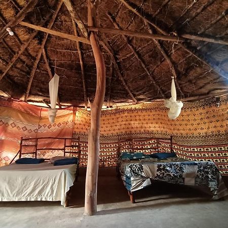 Kachiouane Campement Kaymba Lodge מראה חיצוני תמונה