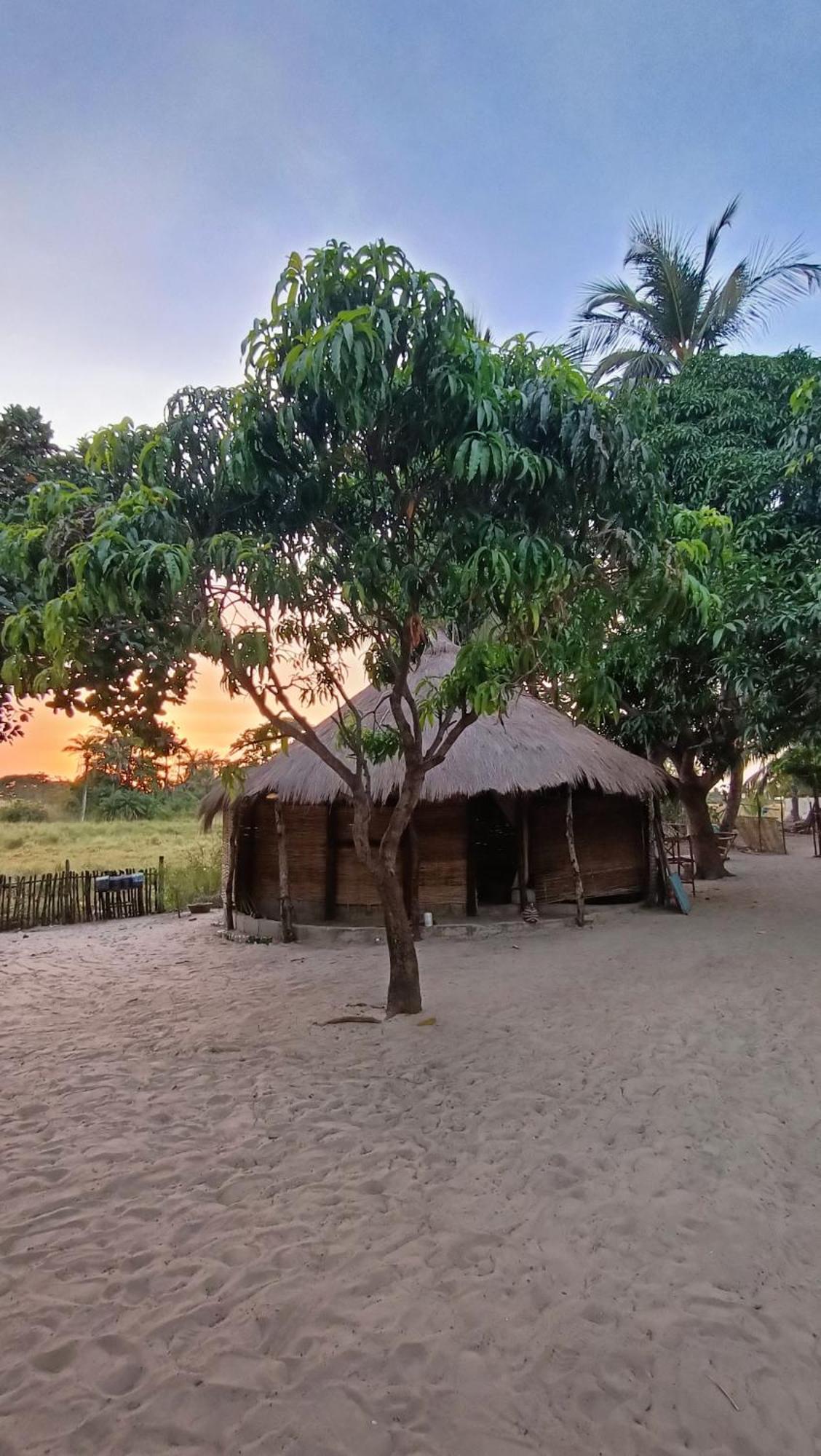Kachiouane Campement Kaymba Lodge מראה חיצוני תמונה