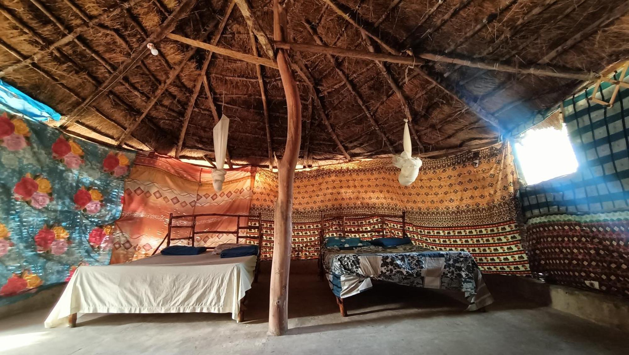 Kachiouane Campement Kaymba Lodge מראה חיצוני תמונה